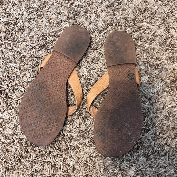 Tory Burch Thora Brown Leather Sandals, Size 7 - Picture 4 of 5